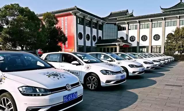 燃，就现在！一汽-大众全新高尔夫徐州试驾会，趴在地上飞