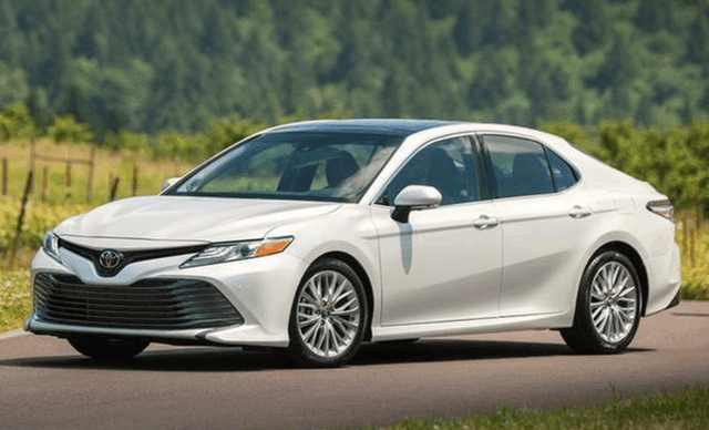 第八代全新凯美瑞到店，“雷克萨斯味”，内饰大改起售17万？