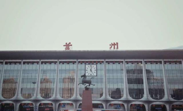 甘肃最豪华的五个火车站