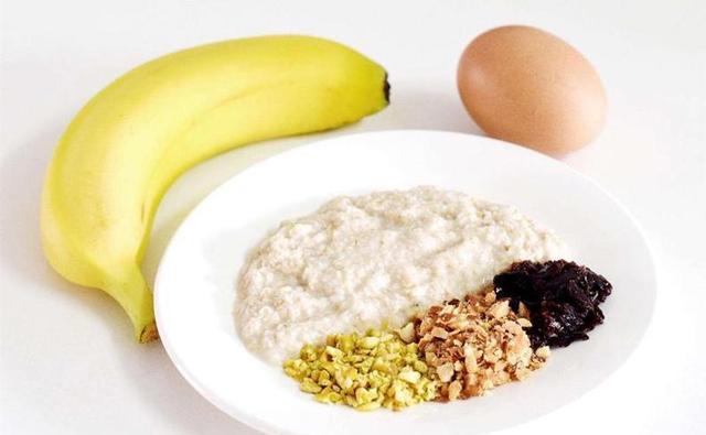 香蕉+鸡蛋,不揉面不放油,美味随时做!