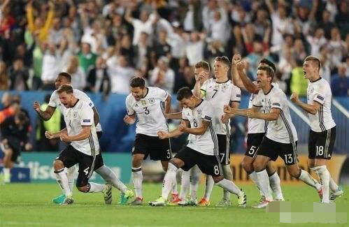 请问德国足球在交锋历史上最怕哪支国家队?