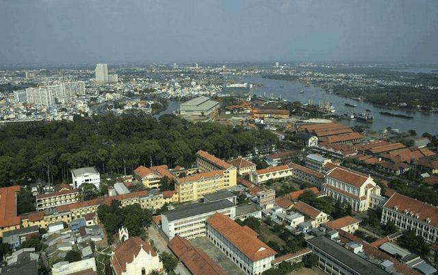 印度人:中国的平均工资和越南差不多!看看越南