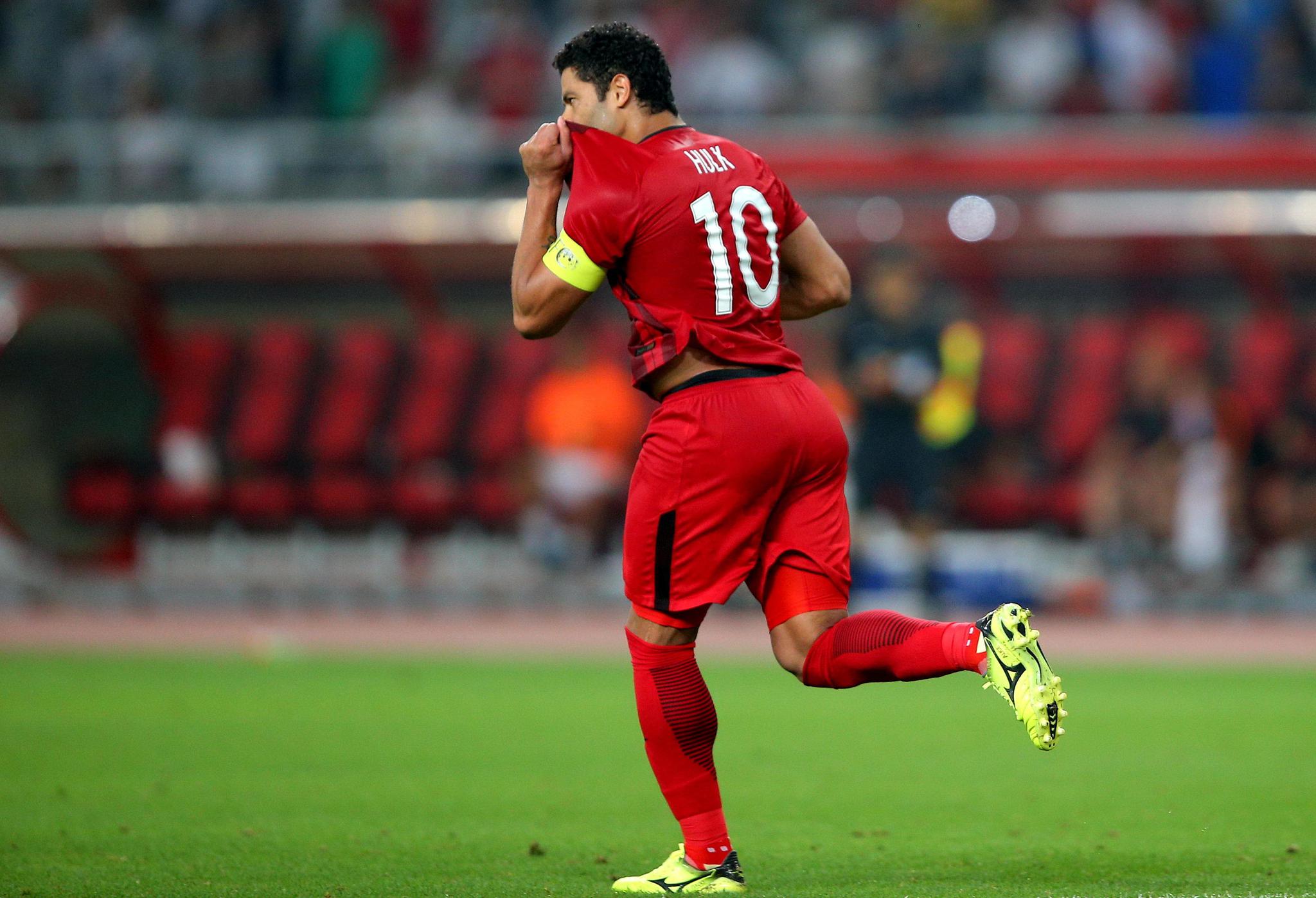 今晚,2018亚冠联赛八分之一决赛次回合在上海