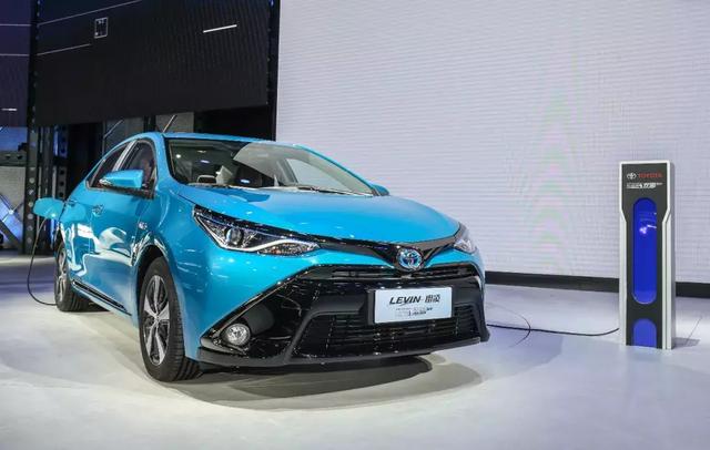 卡罗拉\/雷凌插混版亮相 预计2019年上市 丰田做