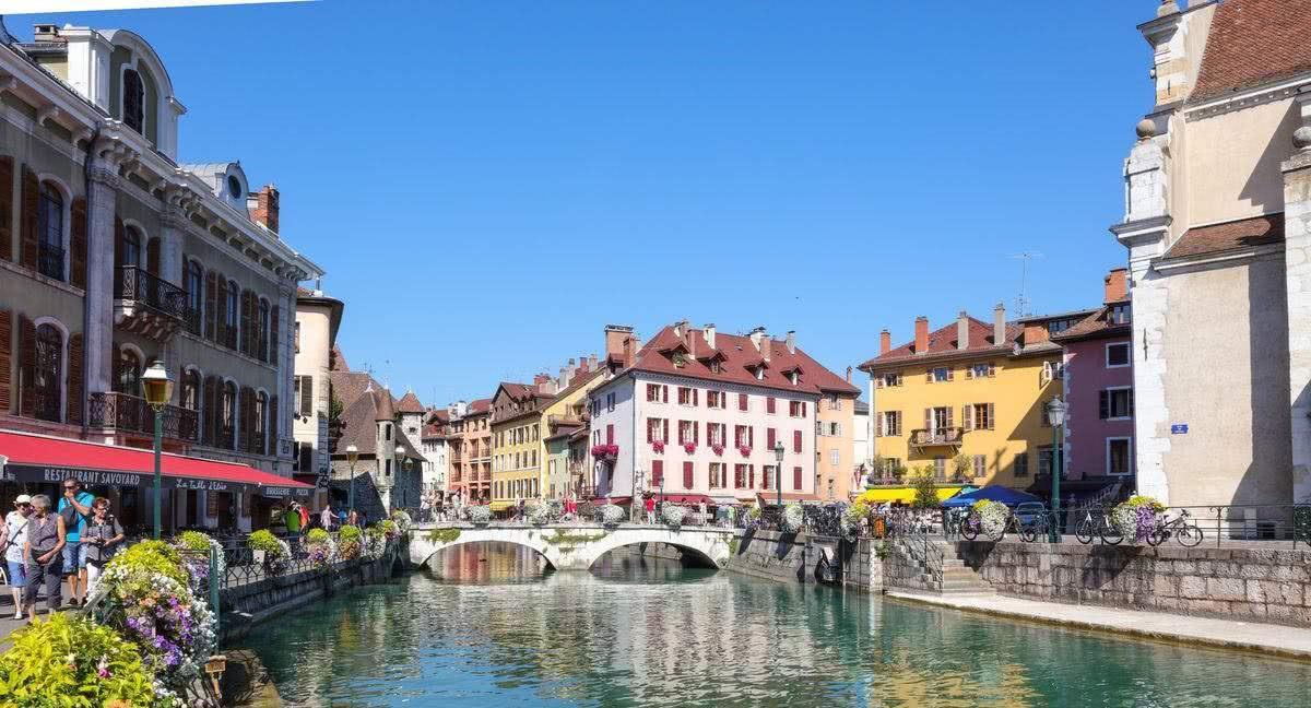 全球最美六大小镇排行榜, 中国西藏一个绝美小