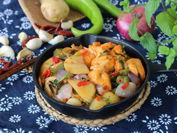 干锅土豆鱼籽福袋的做法