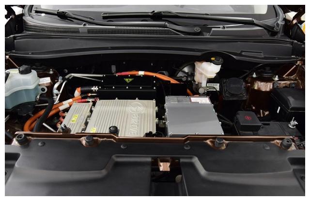 性能高还耐用的SUV,比RAV4荣放实惠,气场不输本田CR-V!