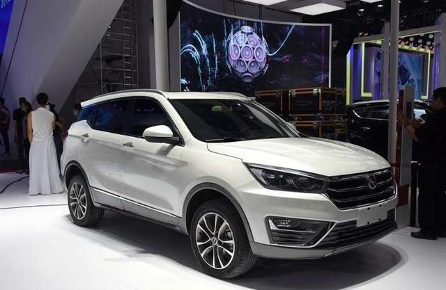 未上市订单破1万3, 车标霸气, 售6万!