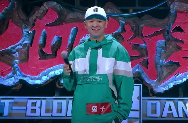 热血街舞团:鹿晗组复活赛全军覆没 为啥生气的