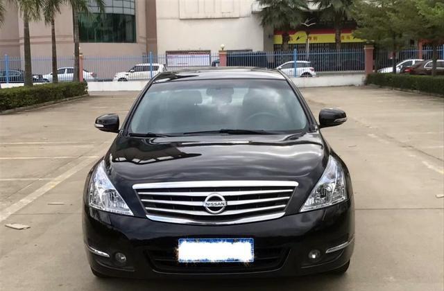 7万块钱买车被朋友嘲笑买辆乞丐版艾瑞泽5开吧我却买了日产这车