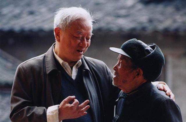 农村俗语:人穷休入众,位卑莫劝人 ,啥意思?有