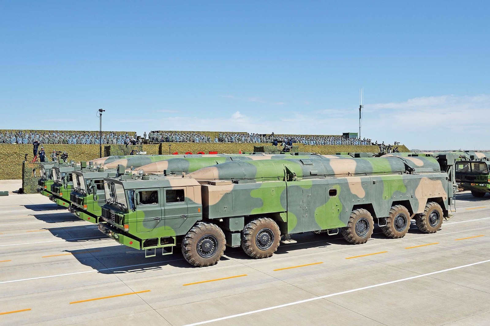 最快的国产导弹,20马赫速度配合多弹头技术,突