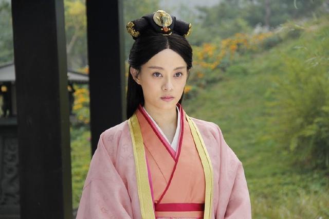 为何秦始皇与其母赵姬断绝了母子关系,并处以嫪毐极刑