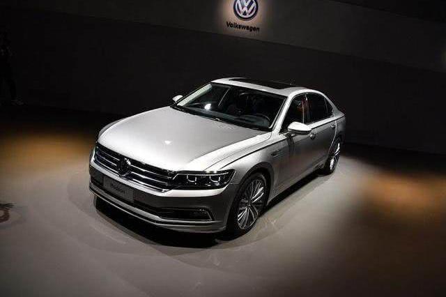 外号“小奥迪A6”宝马5系、奔驰E级不放眼里，买君越不如买它