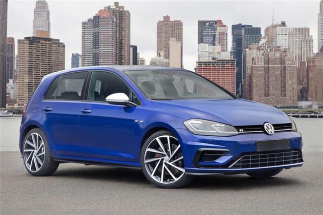 低于同级竞品17万！3.0T+8AT，配全时四驱，奥迪这次良心发现