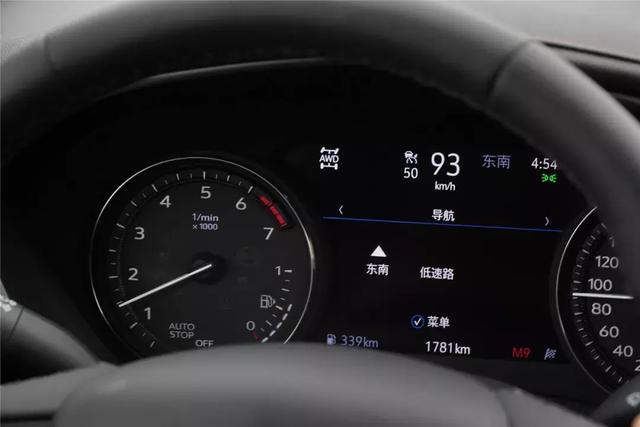 豪华中小型SUV，比宝马X1好看N倍，2.0T+9AT，2779mm的轴距