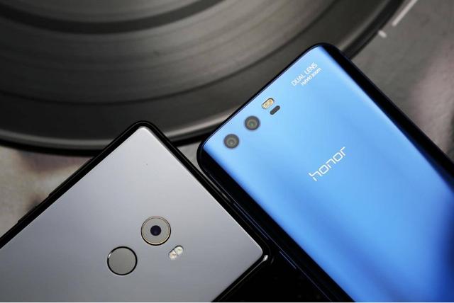 国产手机品牌排名及价格 7f4b-fysqfnh0995240.jpg