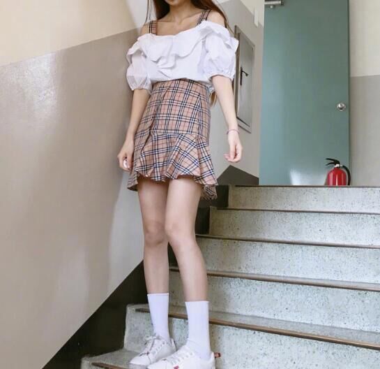 女生这一辈子 还是要拥有一双细腿才对 是时候找 来完成你铅笔腿的