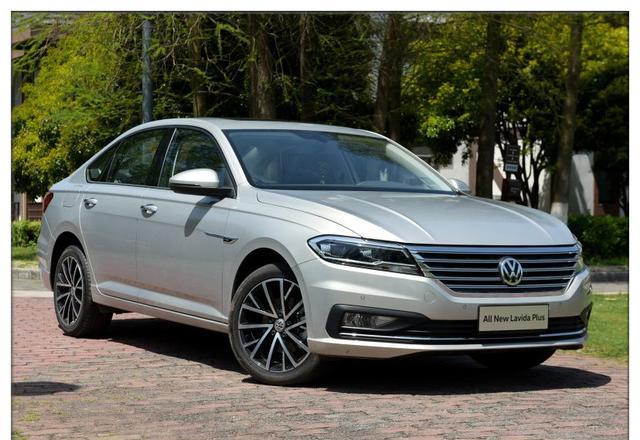 为赢轩逸大众拼了！新车刚上市就降3万，标配ESP油耗5.5，仅8万