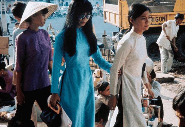 日本网友:中国人生活水平和越南差不多!看看越