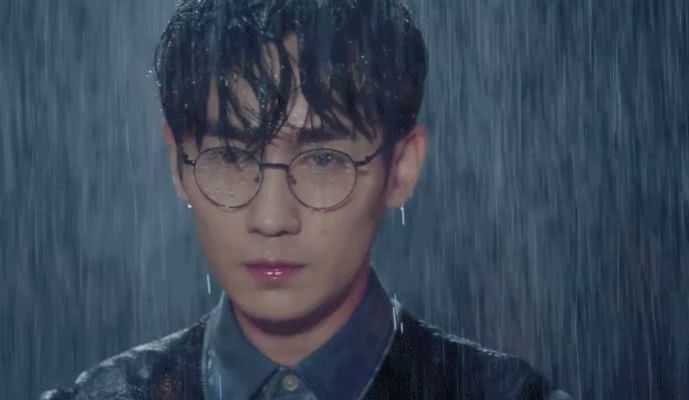 《镇魂》最大的看点:朱一龙白宇和标题!