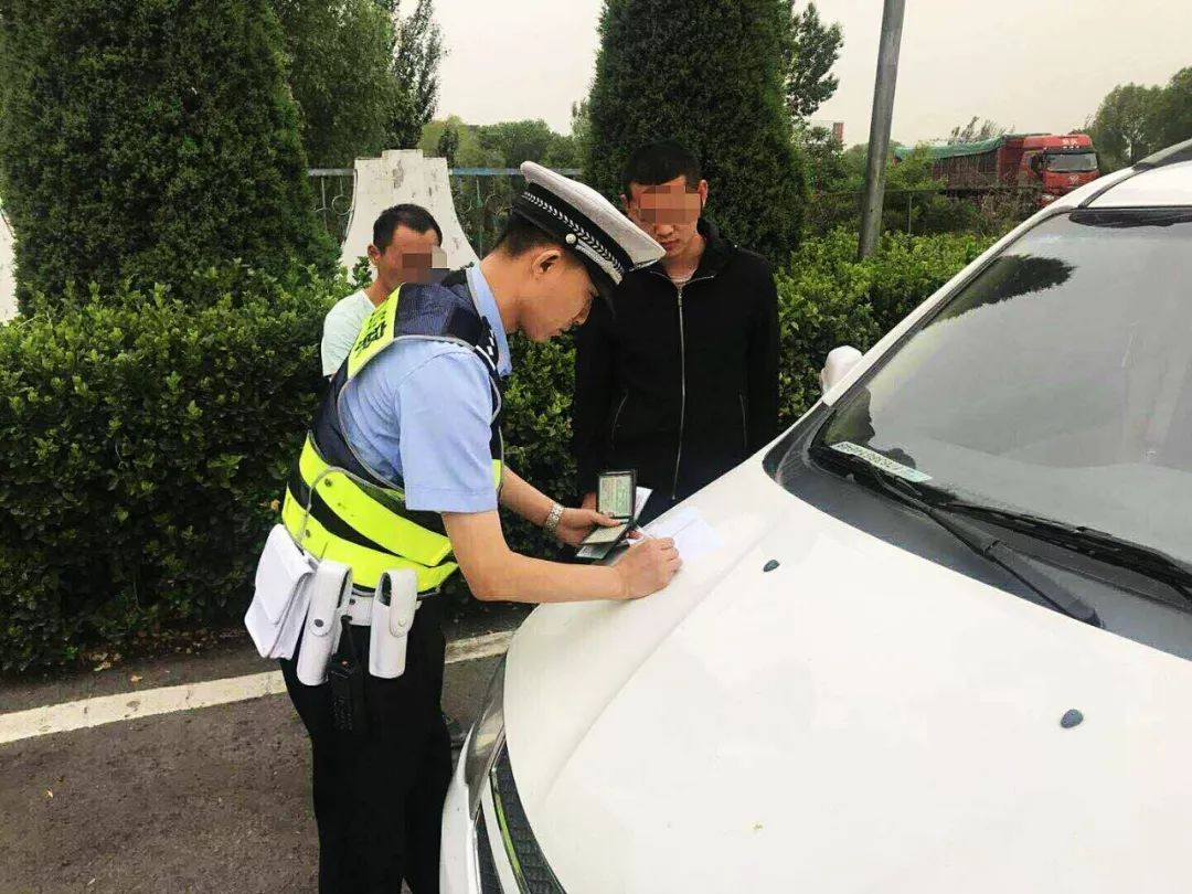 缉查布控预警系统显实效 三小时连续查处两辆