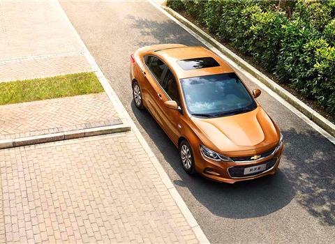 90后小伙看上帝豪，身边人却劝买科沃兹，说合资更容易泡妞