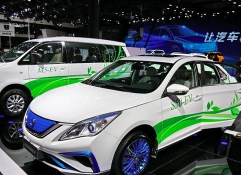 速递!新鲜的“新能源“资讯全在这，看我就够了