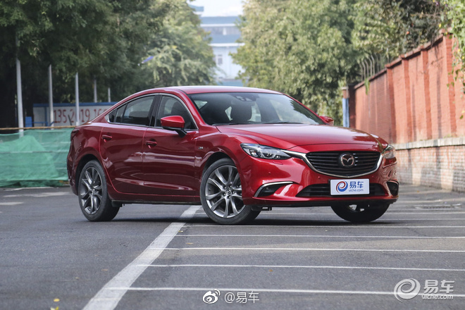 今年22岁，快结婚了，准备买辆车，预算22W，适合家用，外观年轻