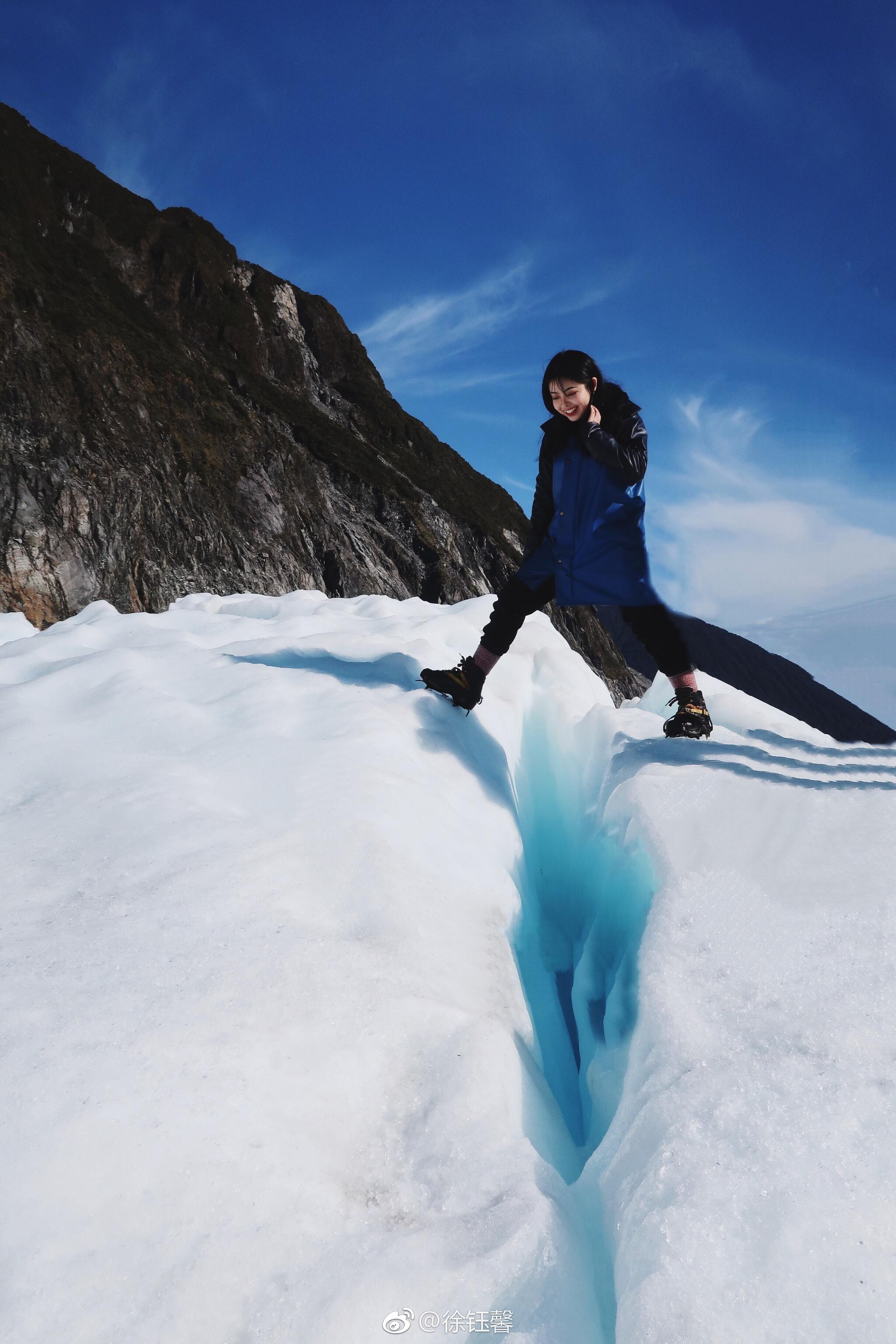 走进南阿尔卑斯山脉福克斯冰川。