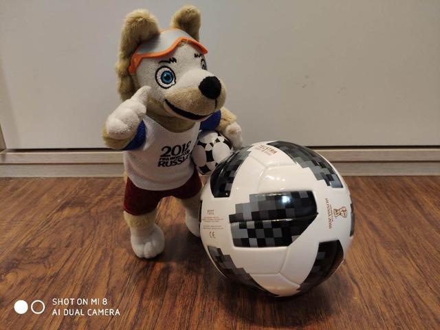 2018世界杯比赛用球电视之星18上手体验:内