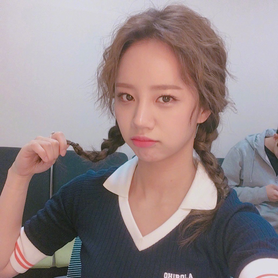 添加好友 通过验证 修改备注 设置背景 置顶聊