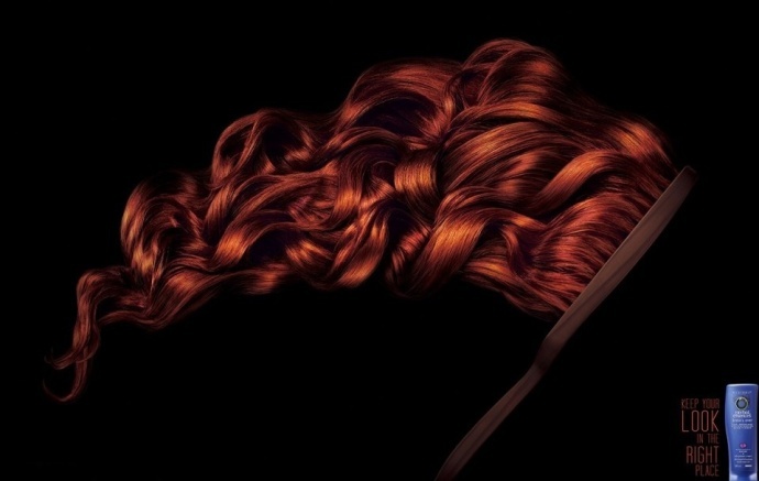 防脱发洗发水平面广告,浓密的头发应该在头上,不是梳子上.