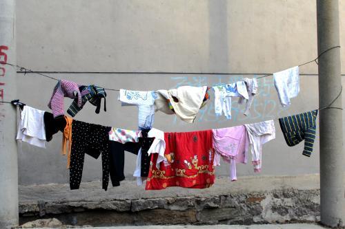 老公每次回老家电话都打不通,一次偷偷跟踪他