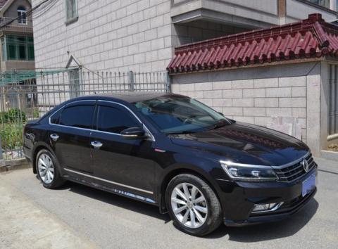 又降价了, 这商务车降3万7比雅阁厚道, 1.4T仅15万, 档次超迈腾