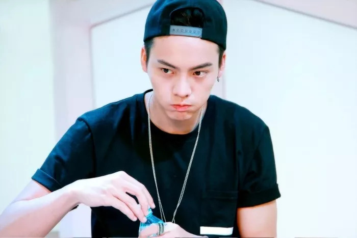 贾乃亮动态?吴昕进军影视圈?陈伟霆baby恩怨