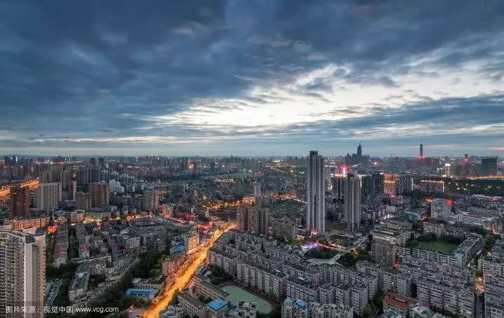 3年后银西高铁通车,庆阳站到各县和大城市的时