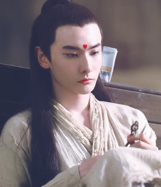 网络上最近又评除了所谓的新晋"四大古装美男",和大多数网友的感觉