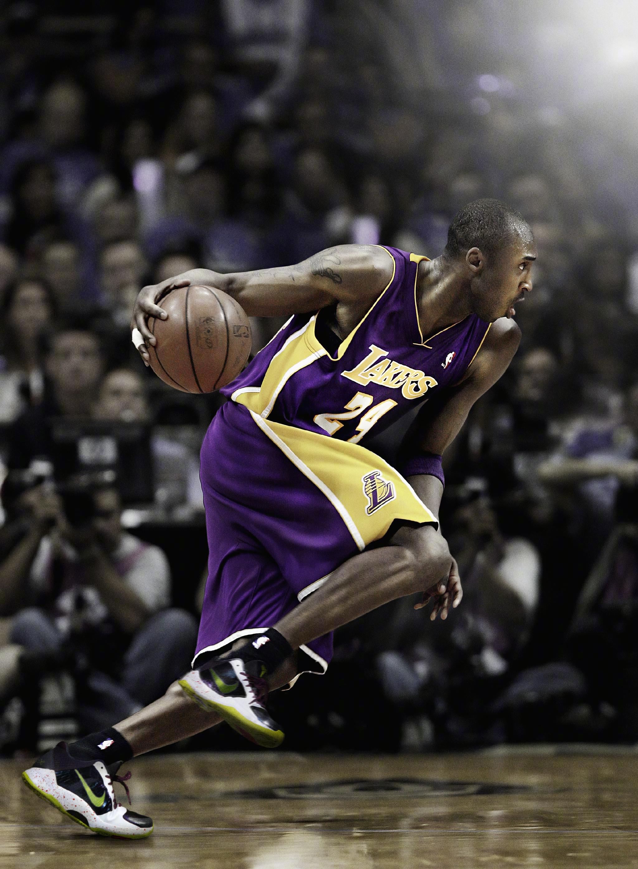 高清:科比当年为zoom kobe v拍摄的一组帅气写真