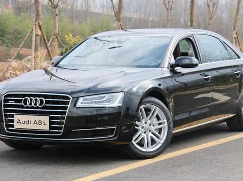 轴距3米1，远看30万，近看40万，细看值80万？