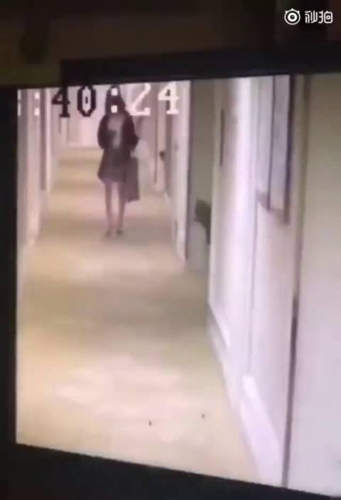 c01c-hcwpcmp7488070.jpg
