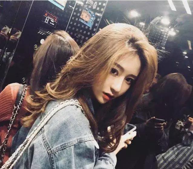 抖音温婉不火了,抖音外掀起模仿热,网友:全靠这