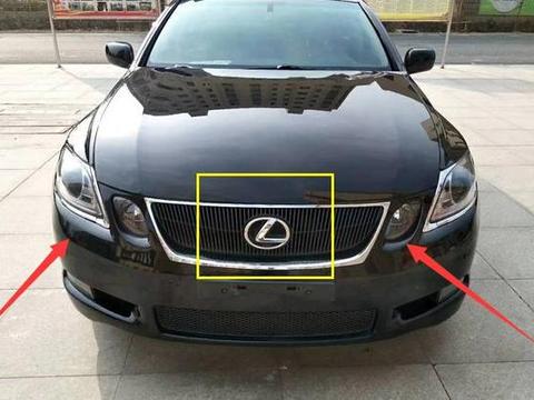 朋友买台二手雷克萨斯，10年车龄卖15万，依然热销