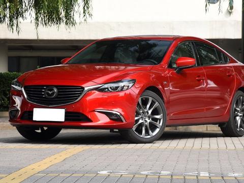 阿特兹改装碳纤维装饰条，连发动机盖都不放过？