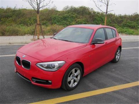 20万宝马追尾宝沃，宝马车主下车一看，顿时不说话了！