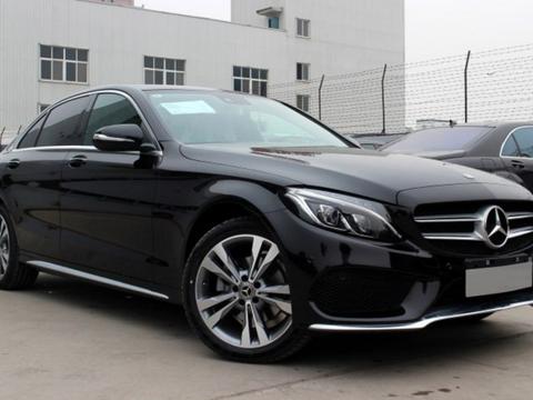 奔驰C级降7万都太少了？BBA价格战打响