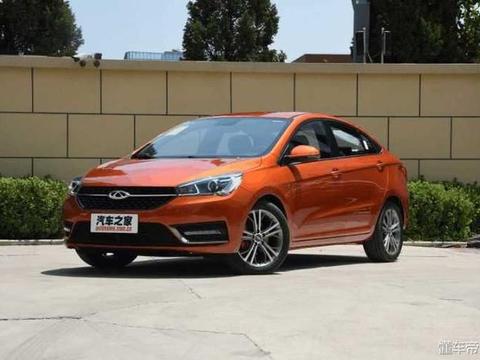 艾瑞泽5与铁管发生碰撞并无大碍 网友: 这根铁管偷工减料了吧