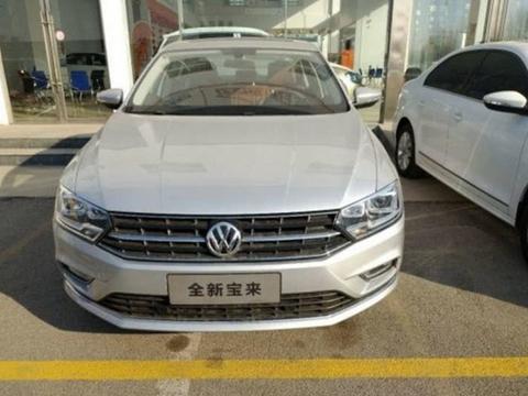 湖北小伙15.2万买1.4T排量大众宝来，朋友看到车后坦言物有所值