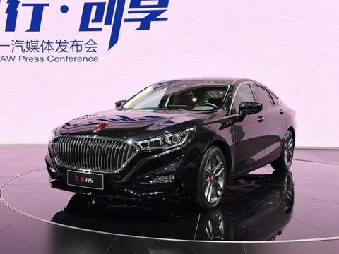 国内首台红旗H5试驾车，还没上市就完成首撞，安全性居然这样