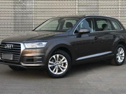 花70万买辆奥迪Q7，当打开后尾箱的那一刻，整个人呆住了